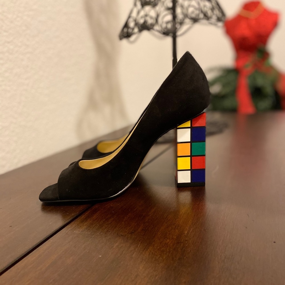 Katy Perry Pumps